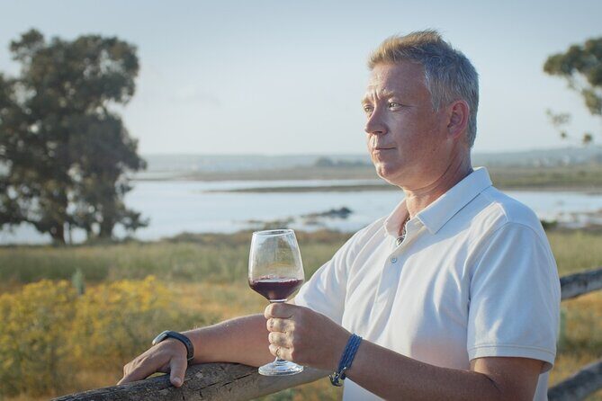 Wine route with tasting and pairing in the La Mata Natural Park - Introduction