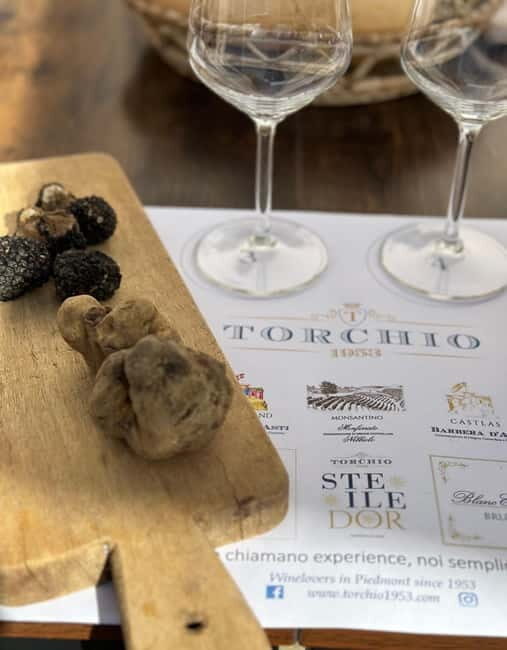 Wine tasting between Monferrato and Langhe - A Genuine Taste of Piedmont: Wine Tasting Between Monferrato and Langhe