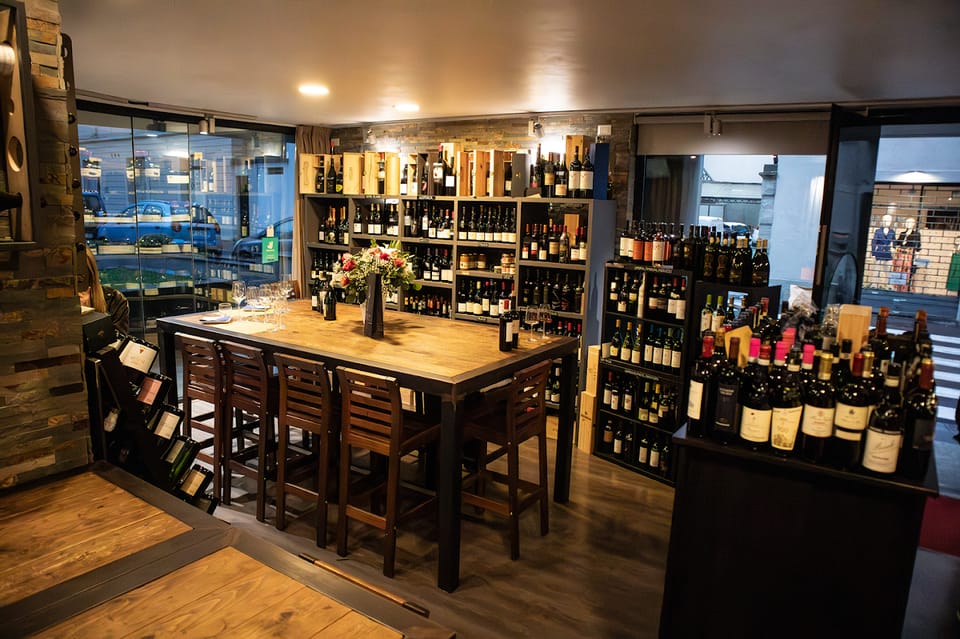 Wine Tasting Experience With Cheese and Cold Cuts - Key Points