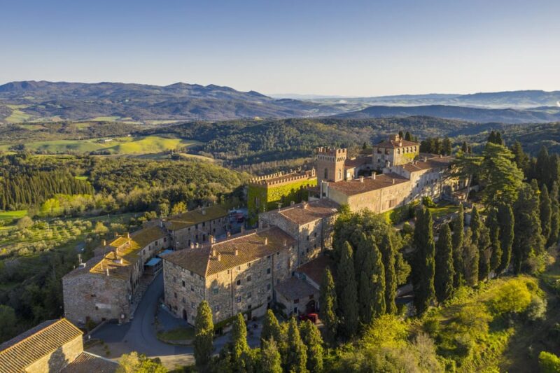 Wine Tasting in a Romantic Castle With Archaeologist Guide - Key Points