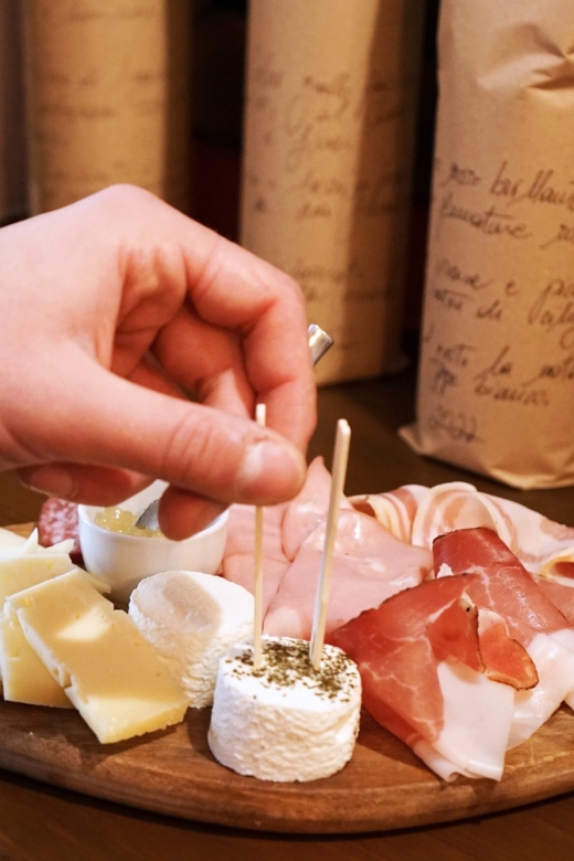 Wine Tasting Near Turin Royal Palace With Food Platter - Venue Description