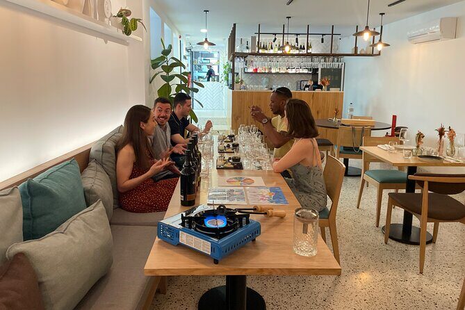 Wine tasting of 5 Port Wines with a Sommelier - Key Points