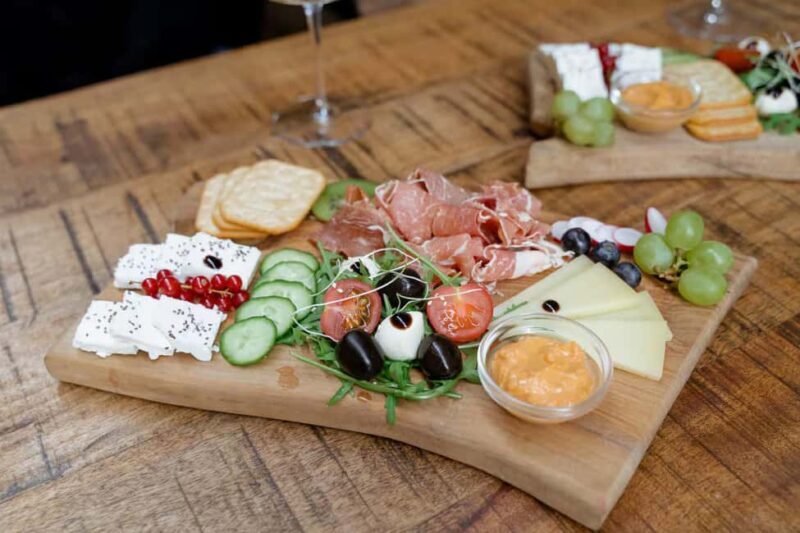 Wine Tour - Get to know local grapes - Authenticity and Guest Experiences