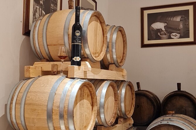 Winery Tour and Tasting With the Sommelier in KRK - Tasting Menu