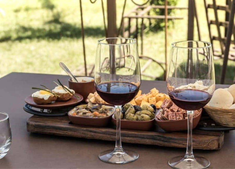 Winery tour in Marsala with wine tasting and local products - Wrapping It Up
