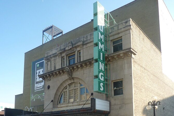 Winnipeg in the Limelight: a Smartphone Audio Walking Tour - Navigating the Tour Seamlessly