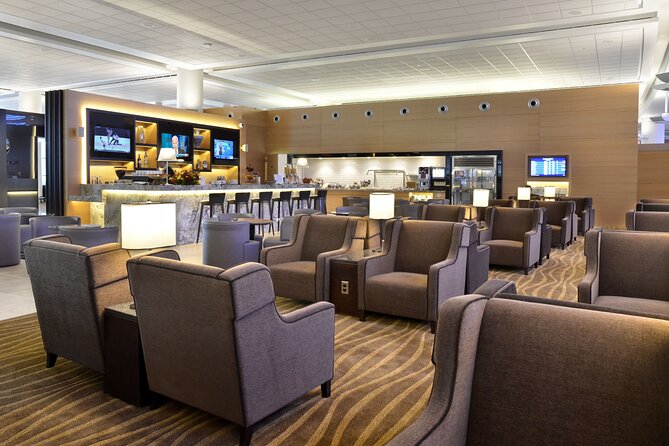 Winnipeg Richardson International Airport Plaza Premium Lounge - Good To Know
