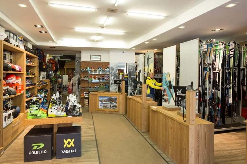Winter Equipment Rental - Maison Clataud Sestriere "AL BARACHIN" - Who This Experience Suits Best