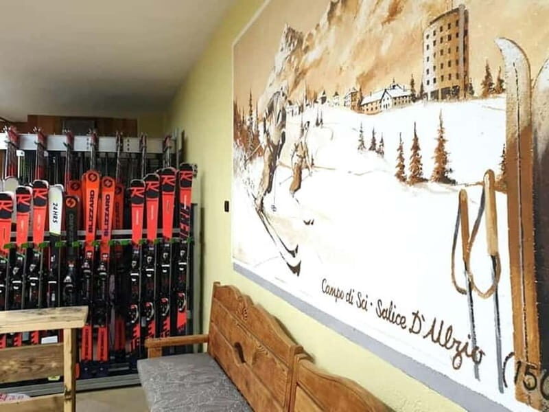 Winter Equipment Rental - Maison Clataud Sestriere "AL BARACHIN" - Key Points