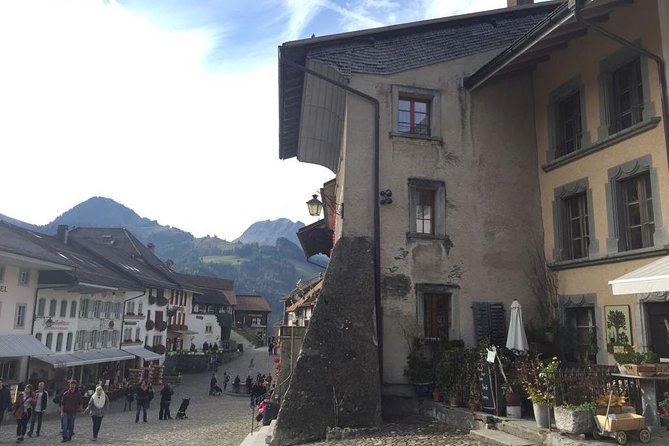 Winter Gruyères, Chocolate & Cheese Tour From Lausanne - Guest Reviews Summary