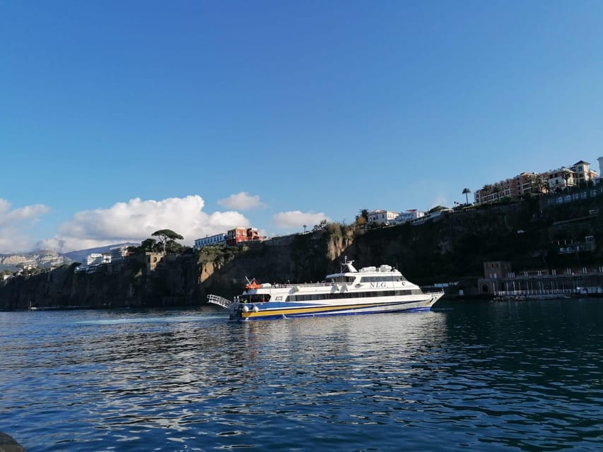 Winter Tour Sorrento: Ferry Boat Ticket to Amalfi and Positano -Winter Tour - Historic Sites in Amalfi