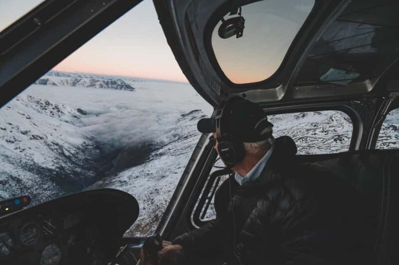 Wnaka: Aspiring Snow Special with Glacier/Snow Landing - The Views and Photographic Opportunities