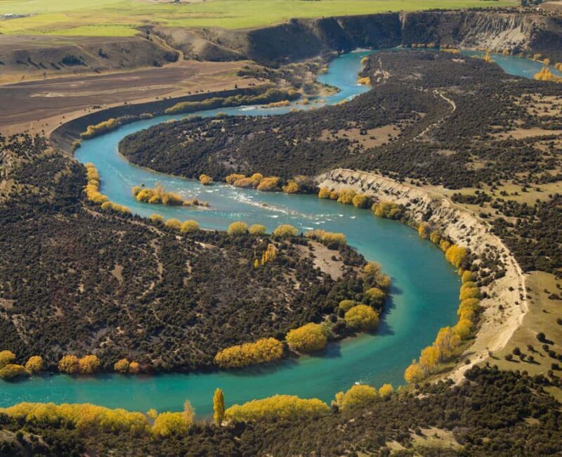 Wnaka: Helicopter Scenic Flight Wnaka Experience - Authentic, Breathtaking Views: The Heart of Wanaka