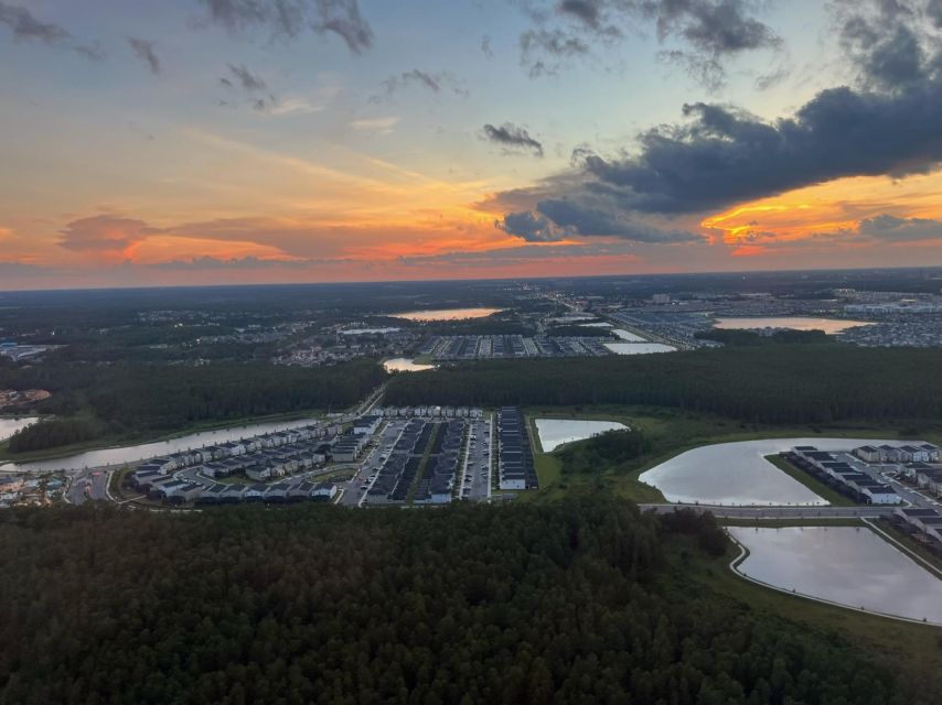 Wonder Tour - City Lights: 22 Mile Helicopter Tour - Key Points