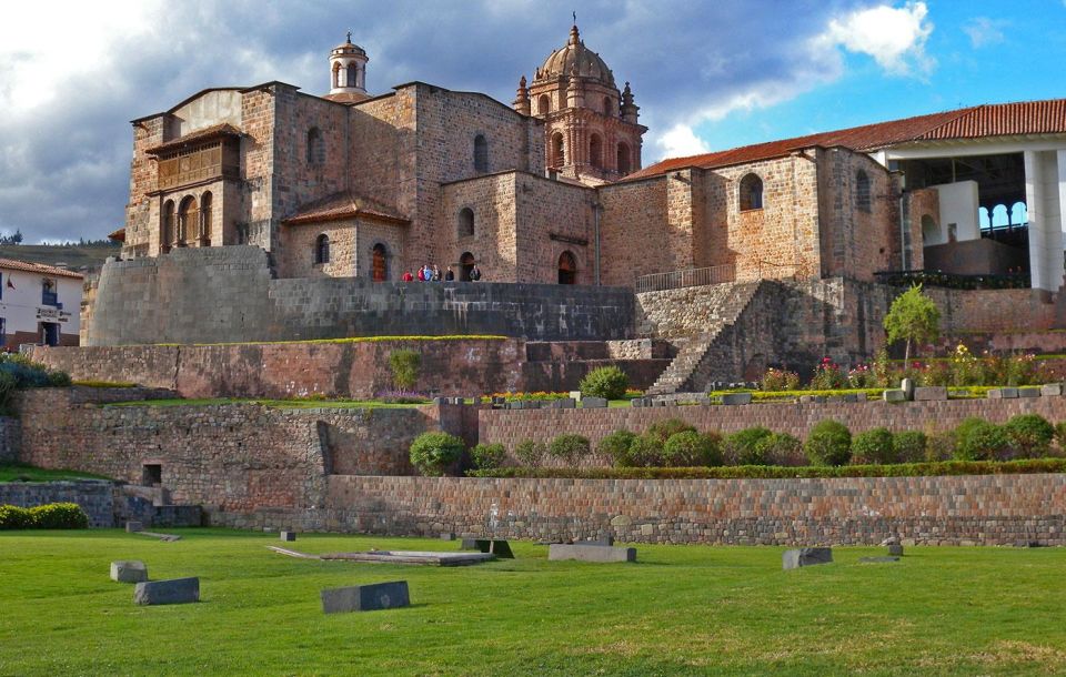 Wonderful Cusco in 4 Days +Humantay Lake + Machu Picchu - Highlights of the Tour