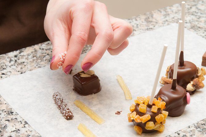 Workshop in Paris: Learn to Make your Own Chocolates - What to Expect from the Paris Chocolate Workshop
