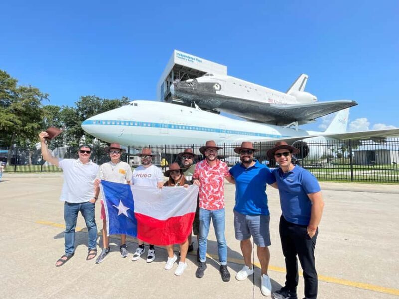 World Cup: Houston NASA Spanish Tour Guide & Tunnel Tour - FAQ