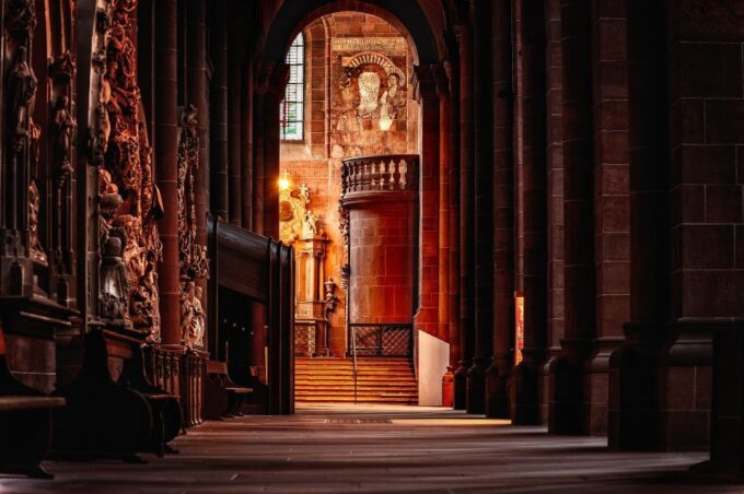 Worms - Private Tour - Exploring the Cathedral