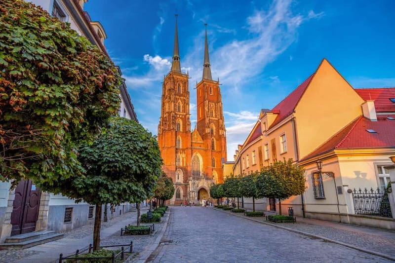 Wroclaw: 3-Hour City WalkingTour with University & Cathedral - An In-Depth Look at the Wroclaw Walking Tour
