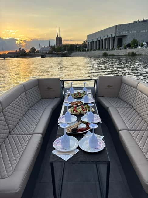 Wroclaw: Catamaran Cruise on the Oder River - Who Will Love This Cruise?