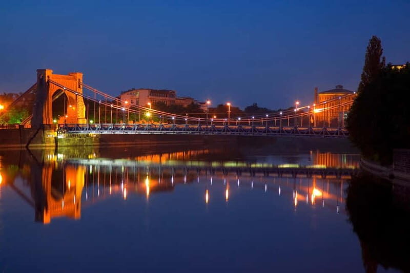 Wroclaw: Old Town Nighttime Cruise Ticket - Who Should Consider This Tour?
