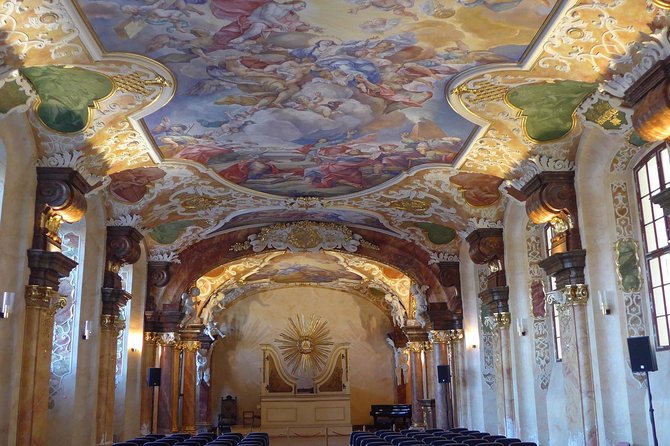 Wroclaw Small Group Tour With Lunch and Entrance Fees From Warsaw - Marveling at the Centennial Hall