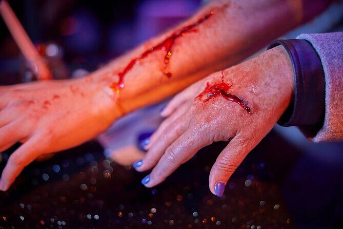 Wt Workshop Unleashed - Intro to Scars and Scrapes Workshop - A Deep Dive into the Weta Workshop Effect