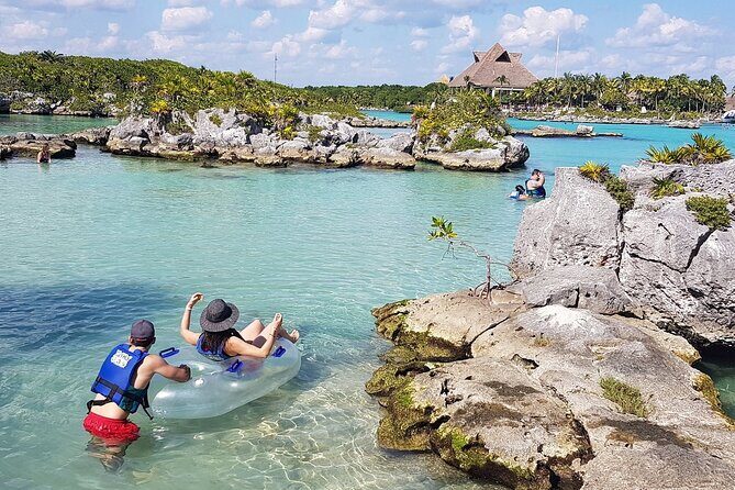 Xel-Ha Park All inclusive with Transportation from Riviera Maya - FAQ