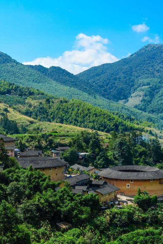 Xiamen: Nanjing Tianluokeng Hakka Cluster 1-Day Trip - Itinerary and Logistics