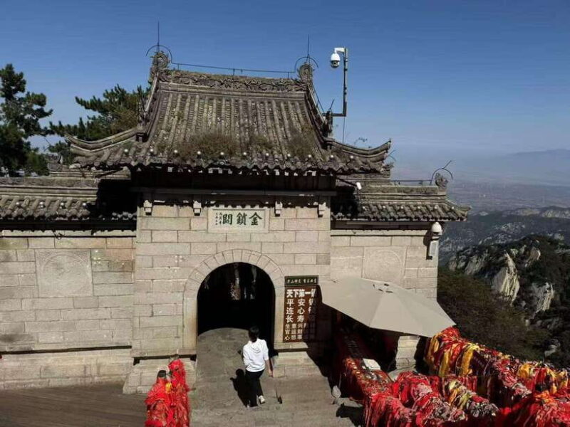 Xi'an: Hua Shan Mountain Private day Tour - An In-Depth Look at the Mount Hua Private Tour