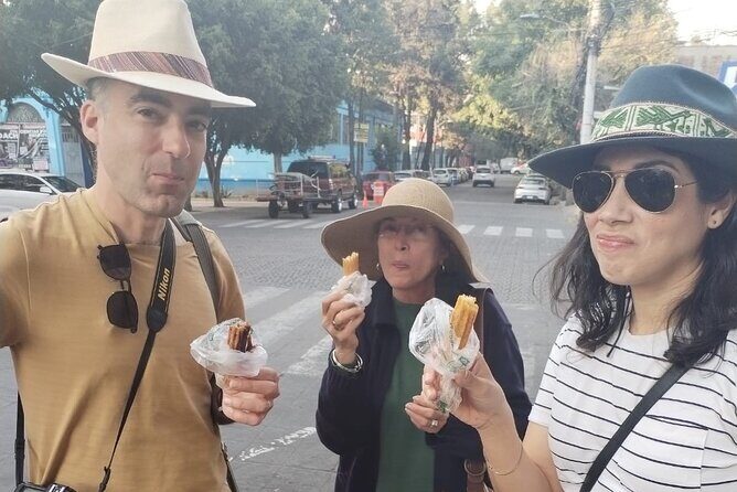 Xochimilco and Coyoacan Tour and Frida Kahlo Museum and Ajolotes - What to Expect and How to Prepare