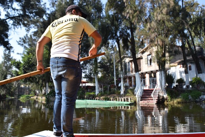 Xochimilco & Coyoacán Private Tour - Festive Atmosphere and Colonial Architecture