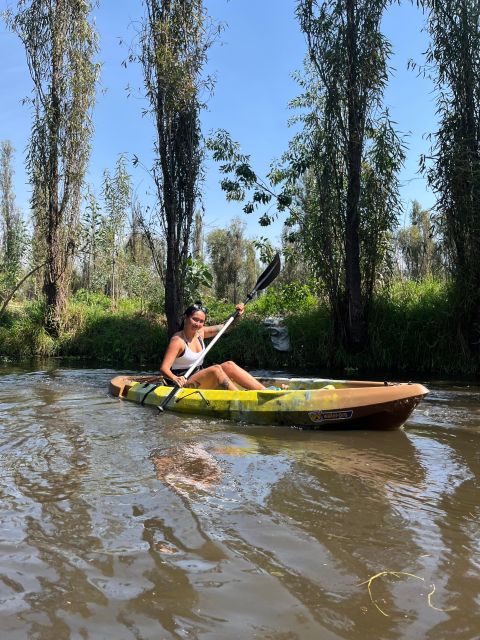 Xochimilco: Kayak Tour - Scenic Highlights
