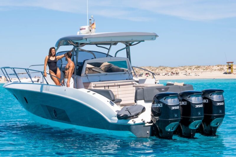 Yacht Day to Illetes (Formentera) From Marina Ibiza - Yacht Features
