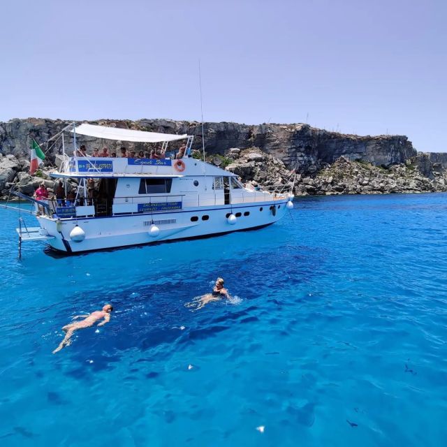 Yacht Excursion Between Levanzo and Favignana With Lunch - What to Bring