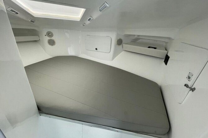 Yacht experience in Cancun: cruise, swim and sunset views - The Sum Up