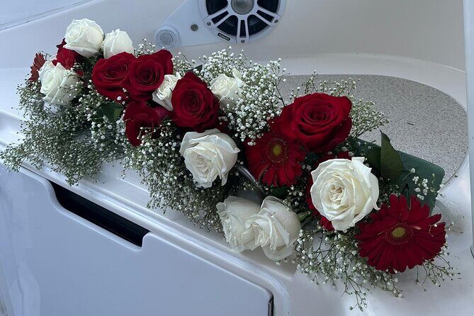 Yacht Proposal Package with decoration and Prosecco (2 hours) - Introduction: What to Expect from the Yacht Proposal Package