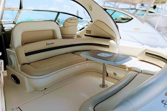 Yacht rental in Cancun - Key Points