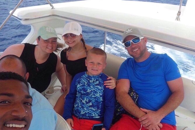 Yacht Tour With Local Guide & Snorkeling Activities - Safety Considerations for Participants