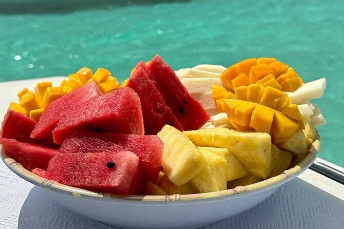 Yacht with visit to heaven cie service snorkell included - Authenticity and Reviews