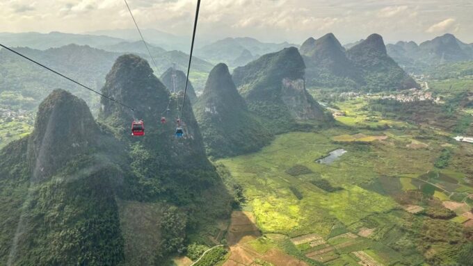 Yangshuo Ruyi Peak & Round Way Cable Car Ticket - Scenic Attractions and Features
