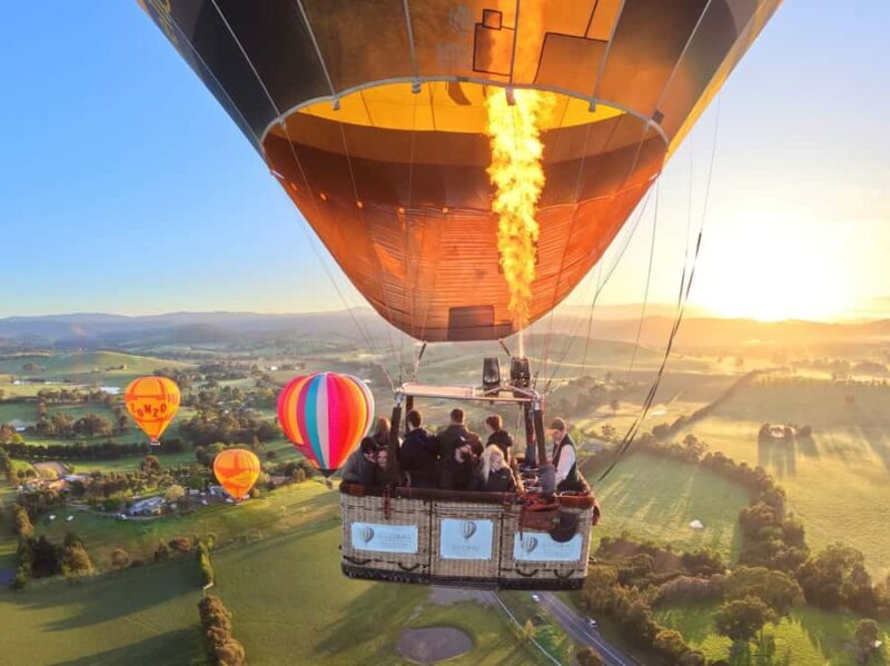 Yarra Valley: Hot Air Balloon Flight & Buffet Breakfast - Key Points