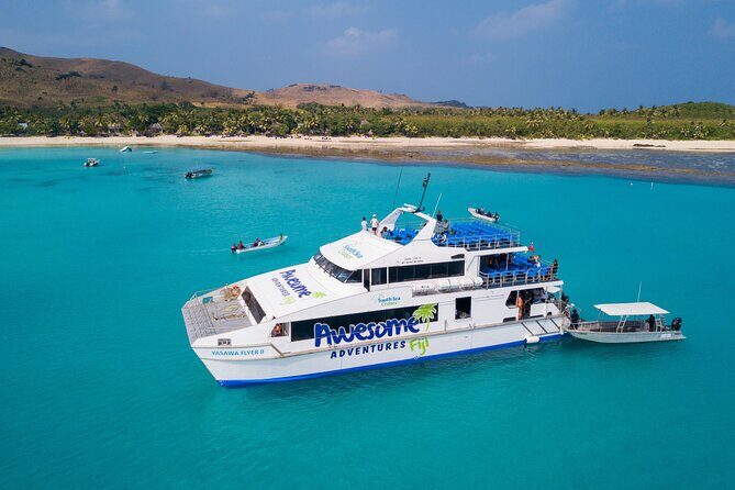 Yasawa Islands Explorer Cruise with Lunch - An In-Depth Look at the Yasawa Islands Explorer Cruise