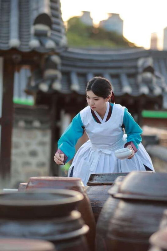 YEINBANG Men's k-drama hanbok rental - The Experience and What to Expect