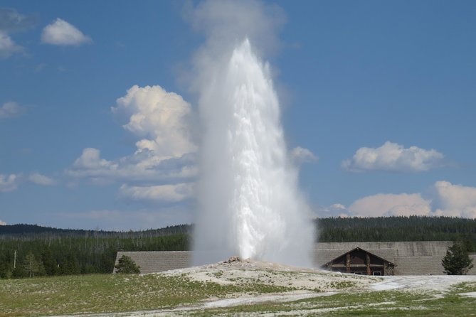 Yellowstone National Park - Full-Day Lower Loop Tour From West Yellowstone - Inclusions and What to Expect