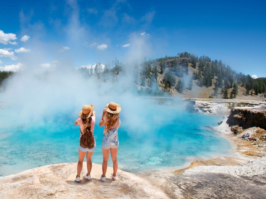 Yellowstone: Old Faithful, Waterfalls, and Wildlife Day Tour - Explore Geyser Basins