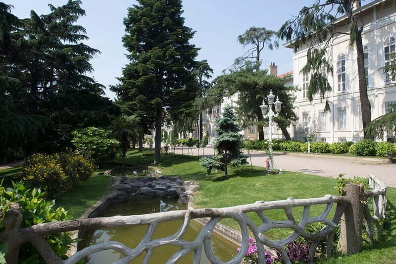 Yildiz Palace Skip the Ticket Line Entry - Discovering Yildiz Palace: An Authentic Ottoman Retreat in Istanbul