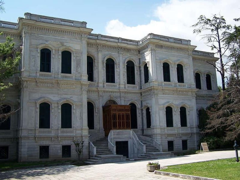 Yildiz Palace Skip the Ticket Line Entry - The Experience: What You Can Expect at Yildiz Palace