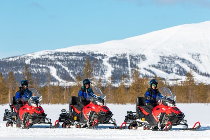 Ylläs: Snowmobile Adventure With Ice Fishing - Frequently Asked Questions