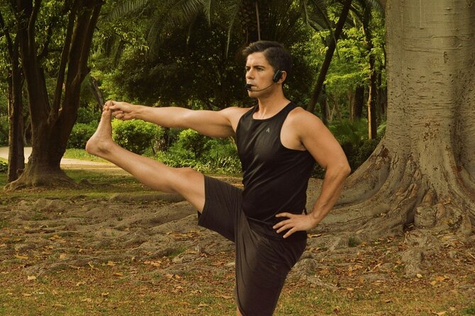 Yoga at María Luisa Park in Seville - Scheduling and Logistics